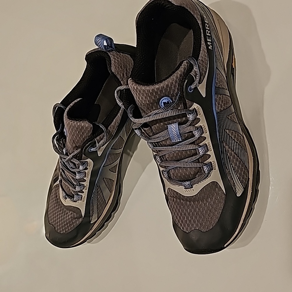 MERRELL Shoes Trail Running Performance Footwear Womens Size 10.5